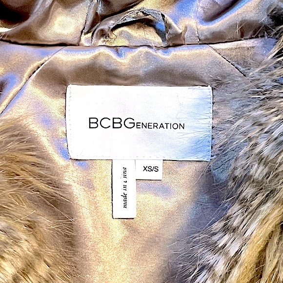 BCBGENERATION โข Faux-Fur Hooded Vest โข Size XS-Small โข Brown, Golden, Tan, Cream - Picture 5 of 16